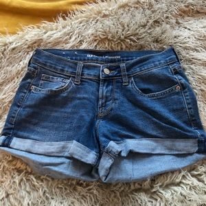 Old Navy Boyfriend Short